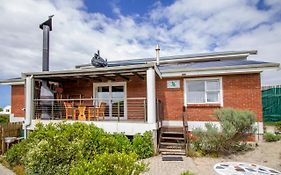 Wings Self-Catering Apartment Suiderstrand